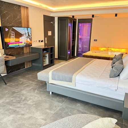 Telmessos City Hotel- Adults Only Fethiye Bagian luar foto
