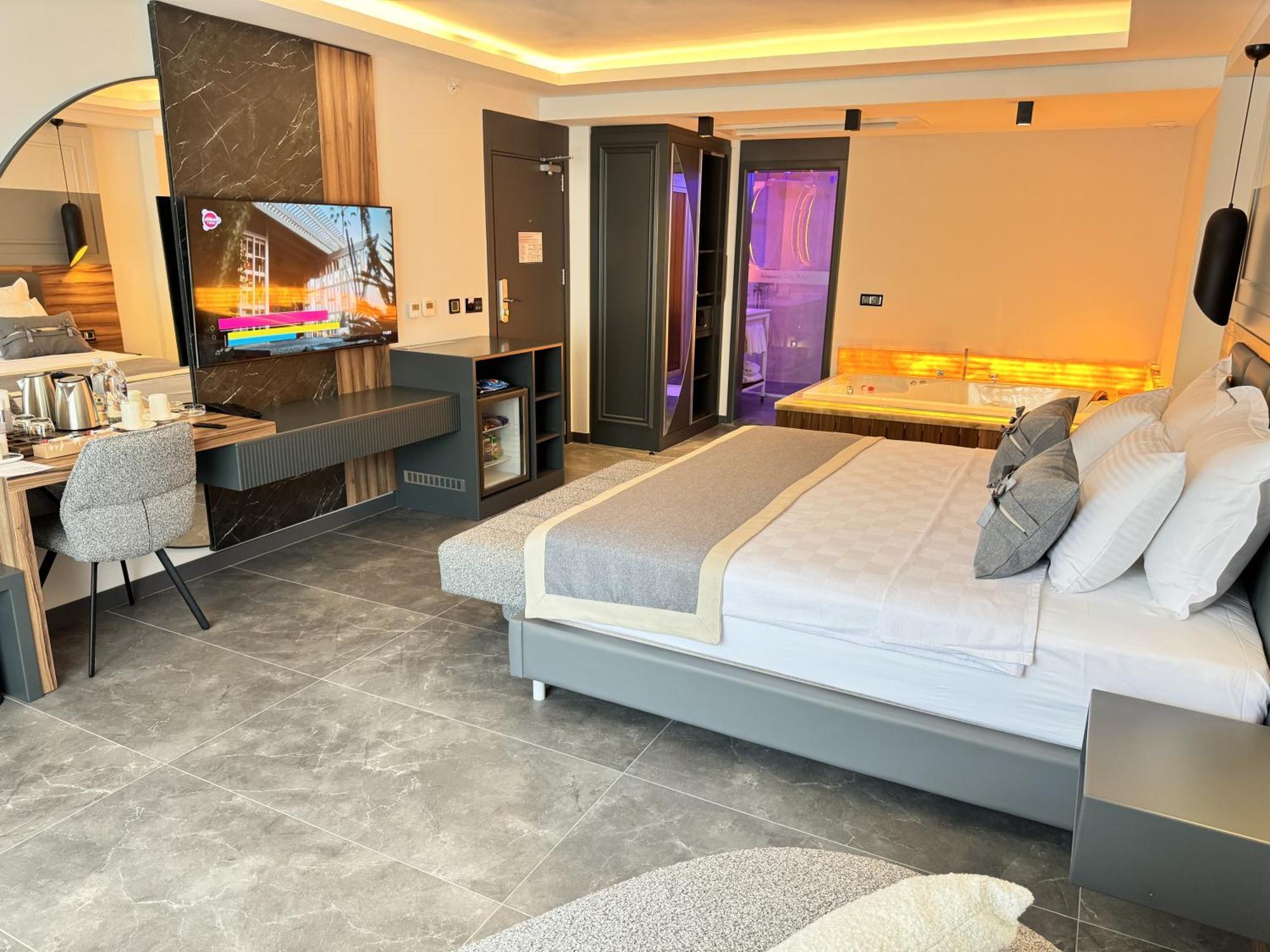 Telmessos City Hotel- Adults Only Fethiye Bagian luar foto